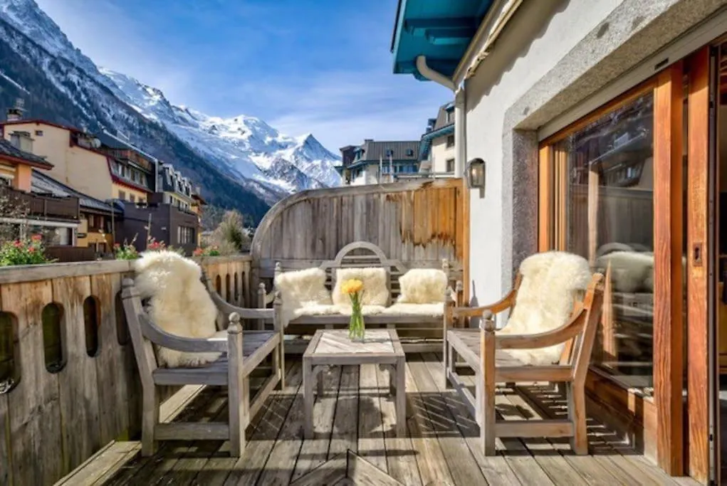 Spacious 3-Bed In The Heart Of Chamonix 0*,