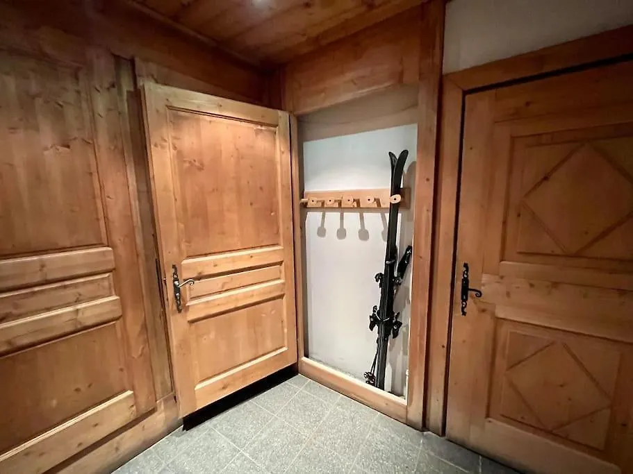 Apartment Spacious 3-Bed In The Heart Of Chamonix France